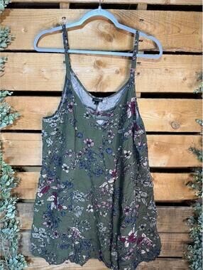 Torrid Olive Green Floral Print Tank Top Size 3